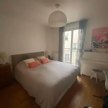 Chaleureux Et Lumineux Apartment